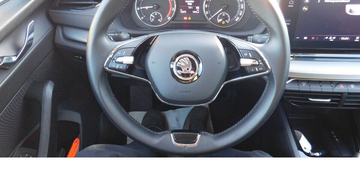 Skoda Octavia 1.0 Kombi Ambition TSI BMT Klima Alu 19.600 km 16.990 &euro; Vordorf 38533