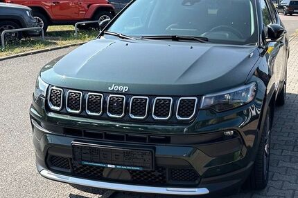 Jeep Compass 58.000 km 22.500 € Braunschweig 38110