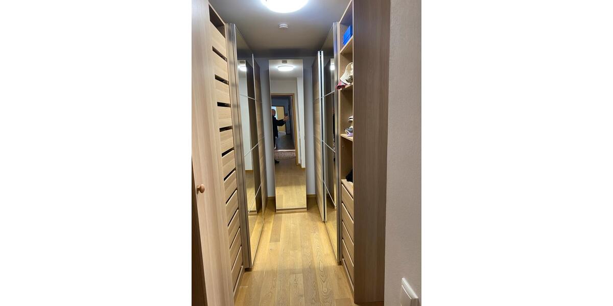 Etagenwohnung Braunschweig - 4 Zimmer, 140 m&sup2;, 2.150&euro; | Angebot:26383609