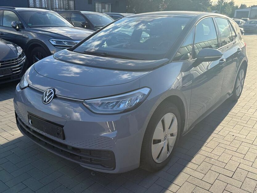 VW ID.3 81.878 km 14.990 € Vechelde 38159