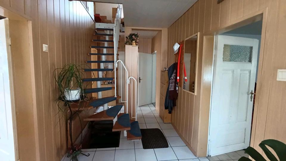 Einfamilienhaus Peine Peine Kernstadt - 10 Zimmer, 150 m&sup2;, 179.000&euro; | Angebot:27204631