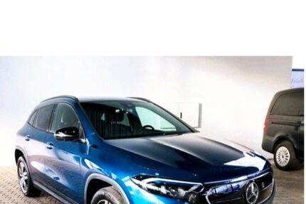 Mercedes EQA