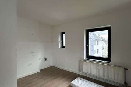 Wohnung zum Mieten in Krefeld 501 € 52.7 m²