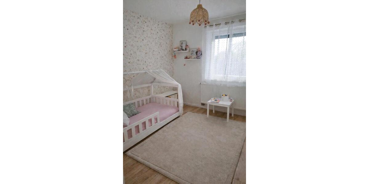 Etagenwohnung Braunschweig Timmerlah-Geitelde-Stiddien - 3 Zimmer, 81 m&sup2;, 230.000&euro; | Angebot:24477141