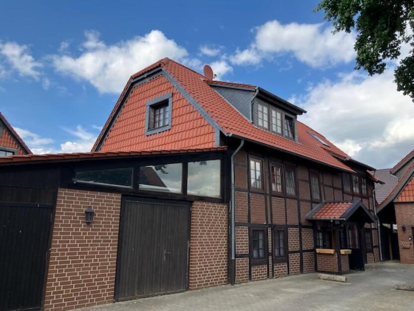 3,5 Zimmerwohnung, Gartenmitbenutzung, Gäste-WC