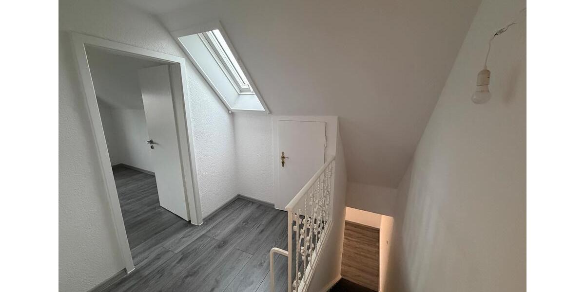 Doppelhaushälfte Braunschweig Wabe-Schunter-Beberbach - 3 Zimmer, 90 m&sup2;, 1.650&euro; | Angebot:25164037