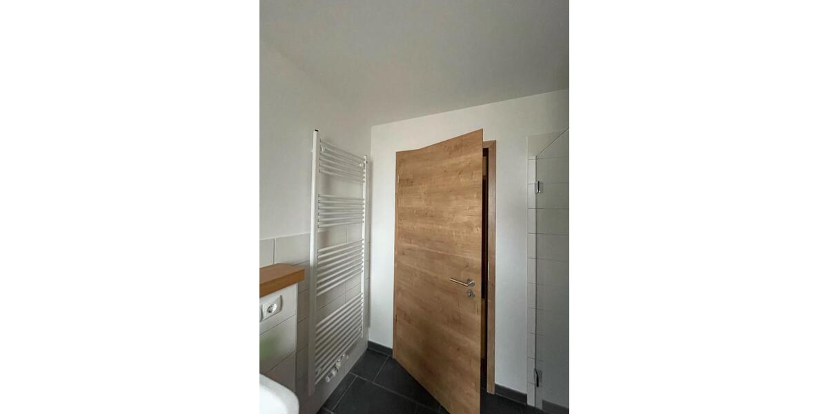 Erdgeschoßwohnung Edemissen - 4 Zimmer, 104 m&sup2;, 1.250&euro; | Angebot:26445265