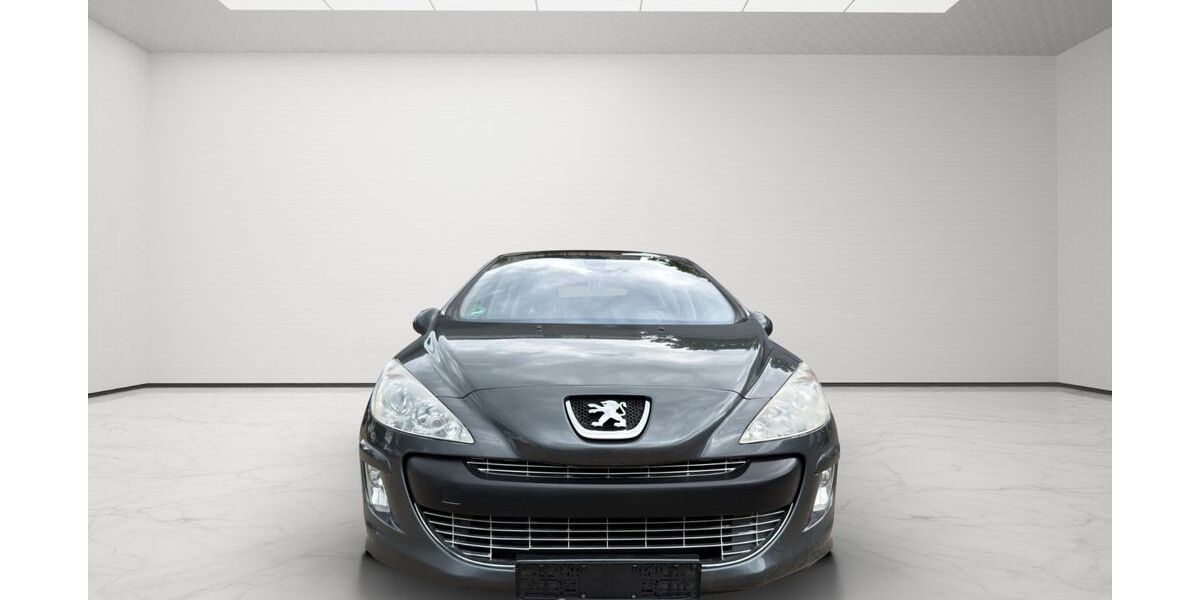 Peugeot 308 179.000 km 3.299 &euro; Goslar/Oker 38644