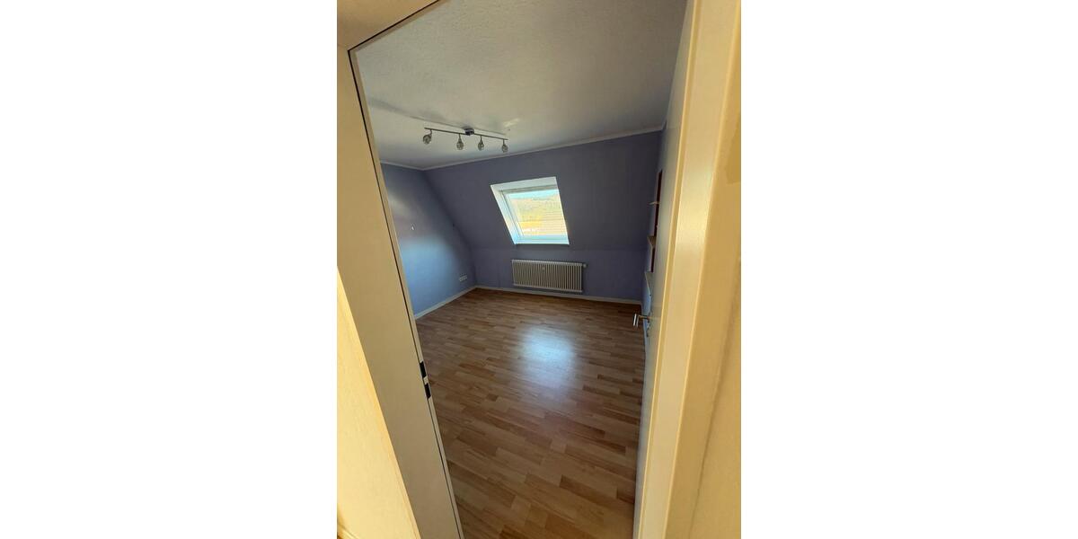 Einfamilienhaus Bad Salzdetfurth - 7 Zimmer, 125 m&sup2;, 290.000&euro; | Angebot:26062031