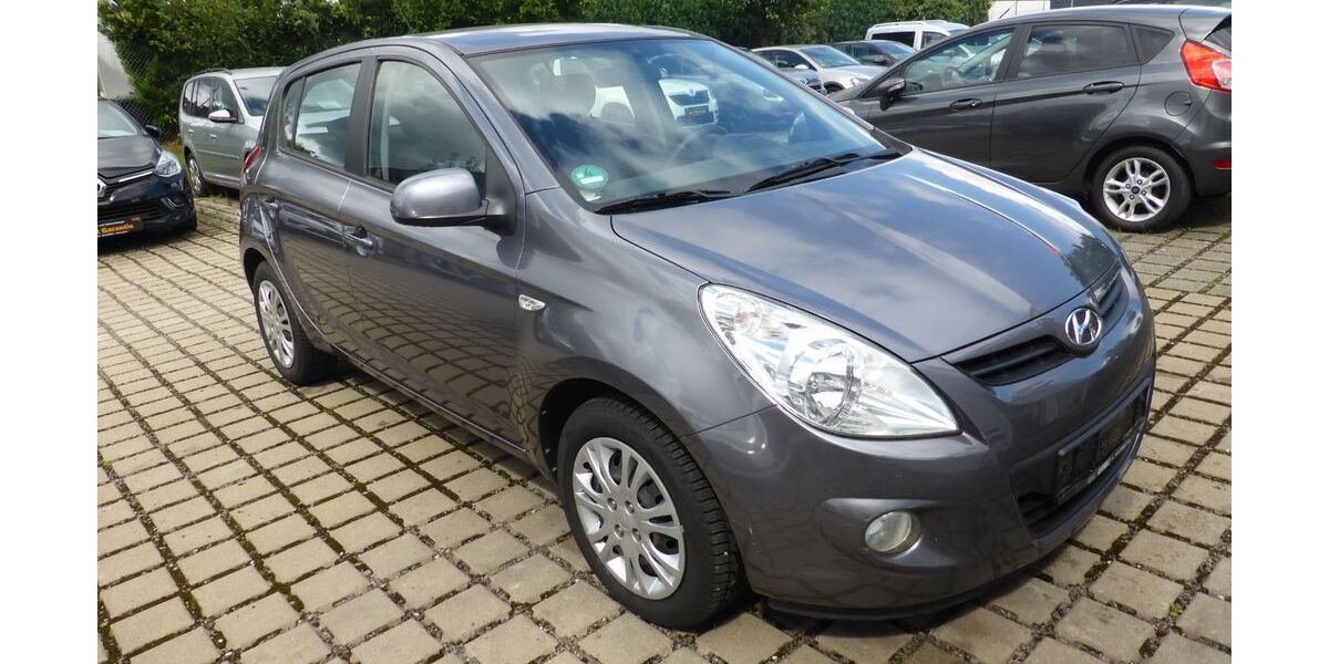 Hyundai i20 116.300 km 4.490 &euro; Wolfenbüttel 38304