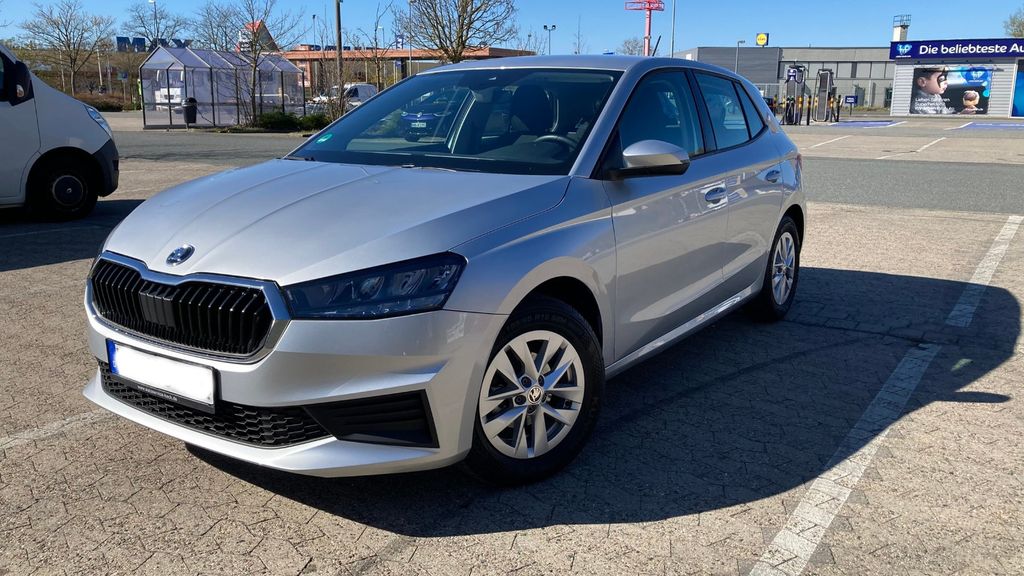 Skoda Fabia 1.580 km 16.000 &euro; Braunschweig 38118