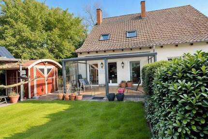 Haus Braunschweig Gliesmarode - 7 Zimmer, 121 m&sup2;, 533.000&euro; | Angebot:24515587