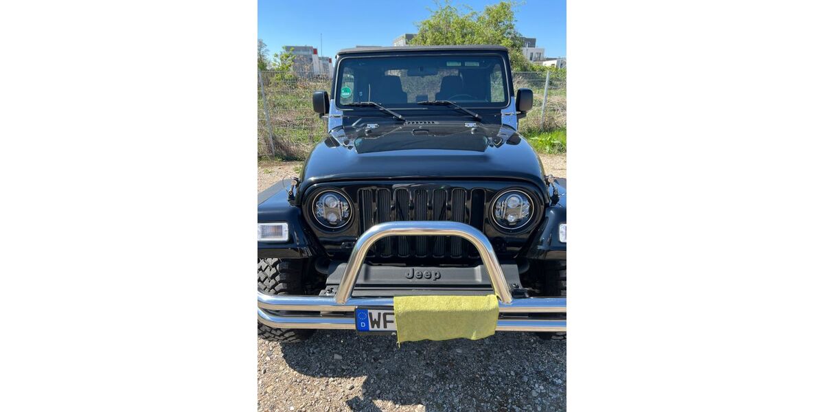 Jeep Wrangler 51.040 km 23.500 &euro; Wolfenbüttel 38304