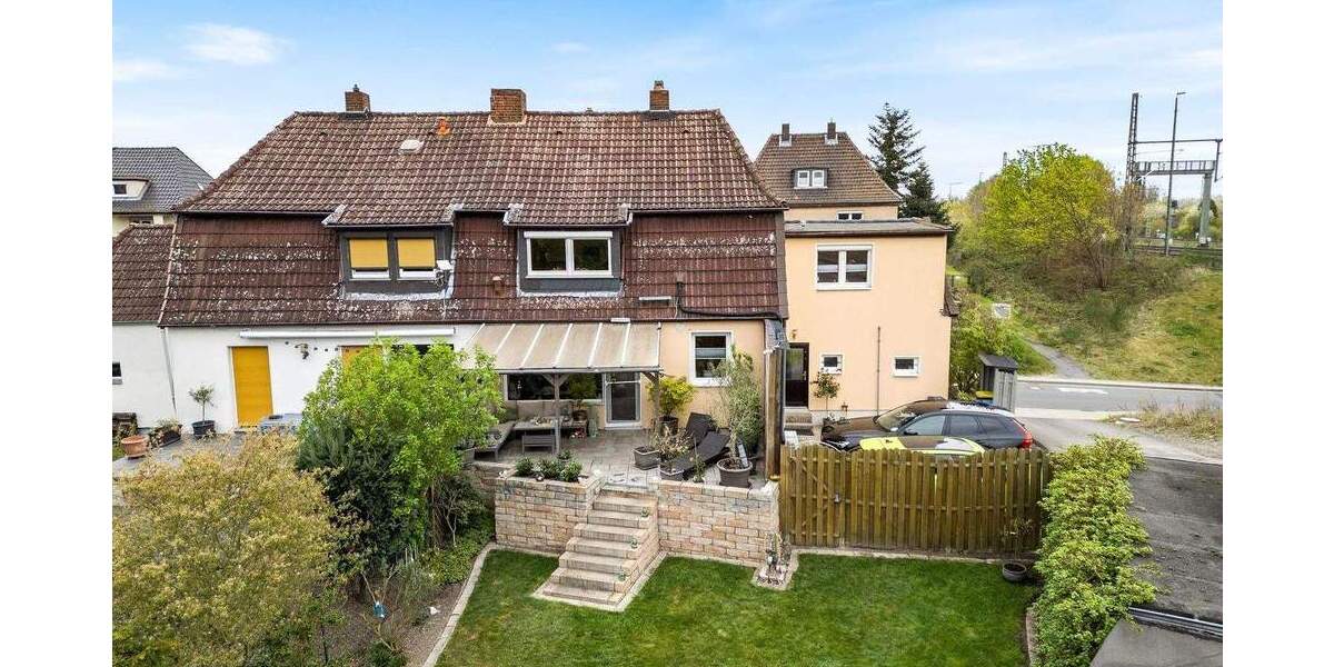 Doppelhaushälfte mit schönem Garten für Stadtmenschen 5 zimmer