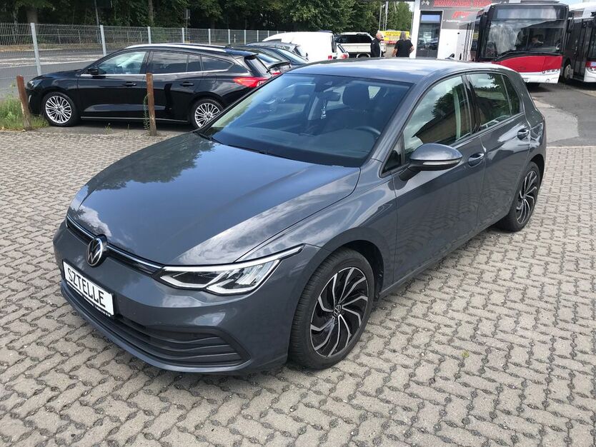 VW Golf 200.683 km 13.999 € Braunschweig 38110