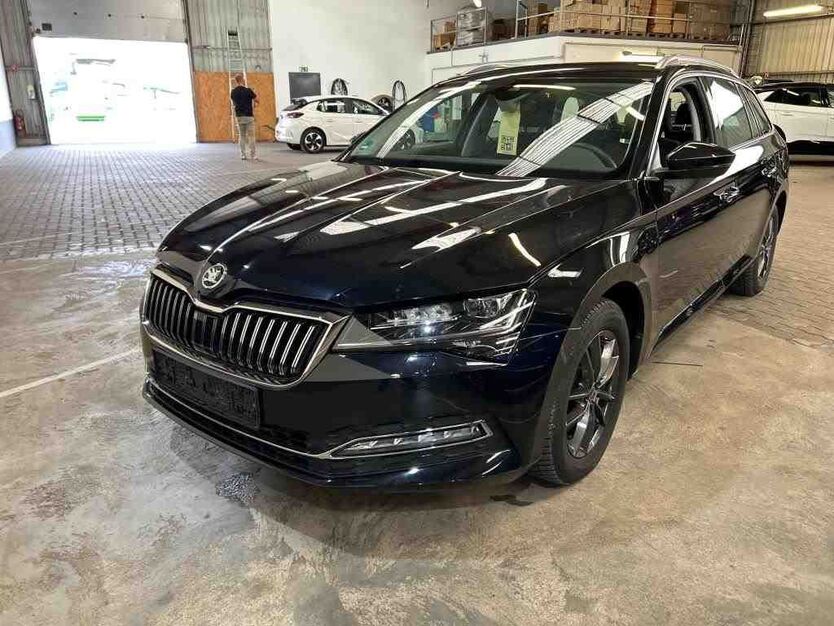 Skoda Superb 38.000 km 25.990 € Goslar 38640