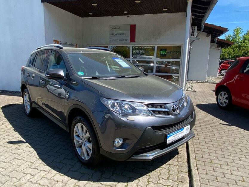 RAV 4