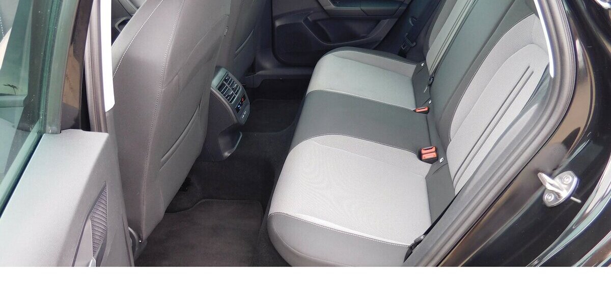 Seat Leon 1.0 Style TSI BMT LED Klima Navi 16.600 km 17.990 &euro; Vordorf 38533