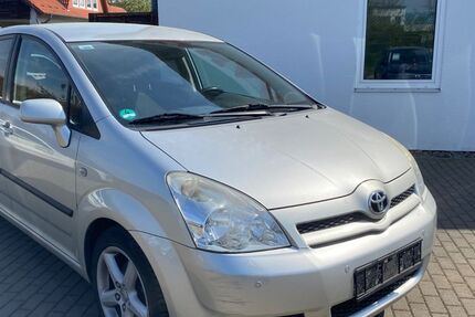 Toyota Corolla Verso 240.000 km 2.990 &euro; Goslar 38644