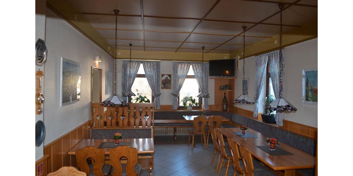 Einfamilienhaus Hildesheim Oststadt/Stadtfeld - 20 Zimmer, 380 m&sup2;, 1.200.000&euro; | Angebot:27199778