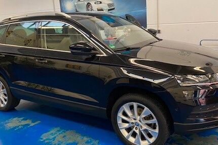 Skoda Karoq 97.000 km 22.600 € Braunschweig 38116