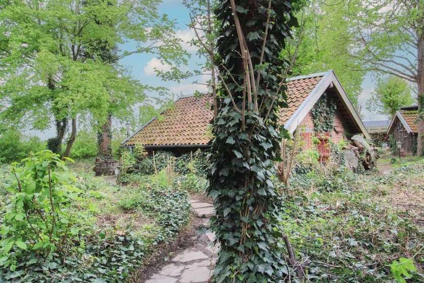 Haus zum Kaufen in Peine 149.000 € 170.16 m²