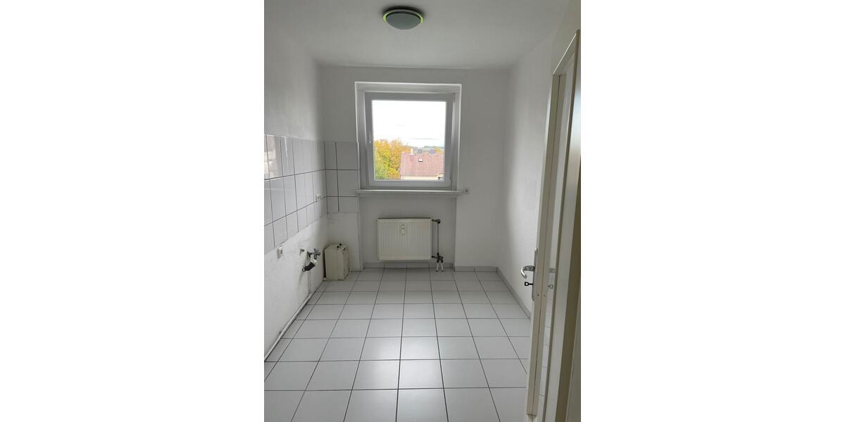 Etagenwohnung Goslar Jürgenohl - 4 Zimmer, 96 m&sup2;, 1.100&euro; | Angebot:27604076