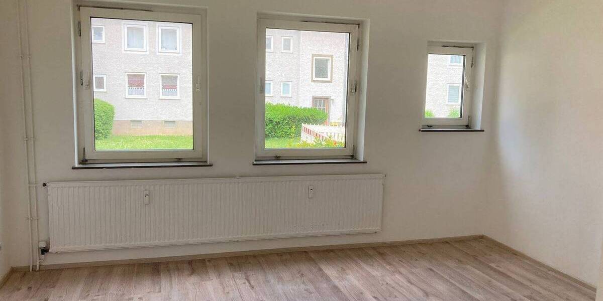 Etagenwohnung Salzgitter Lebenstedt - 3 Zimmer, 58 m&sup2;, 339&euro; | Angebot:26862752