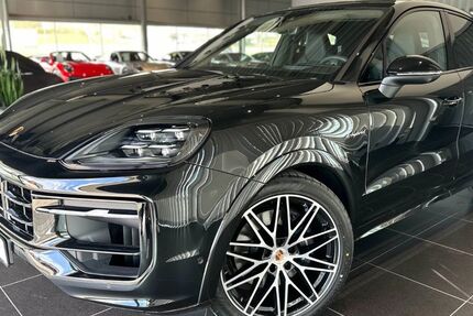 Porsche Cayenne 6.000 km 145.860 € Braunschweig 38114