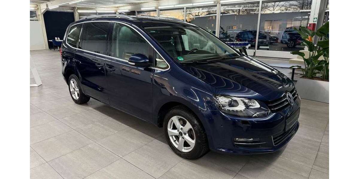 VW Sharan 218.000 km 9.990 € Braunschweig 38116