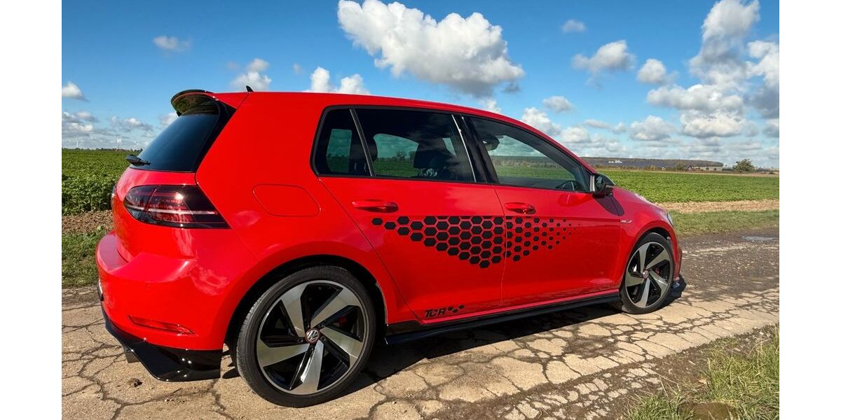 VW Golf 47.800 km 29.850 € Söhlde 31185