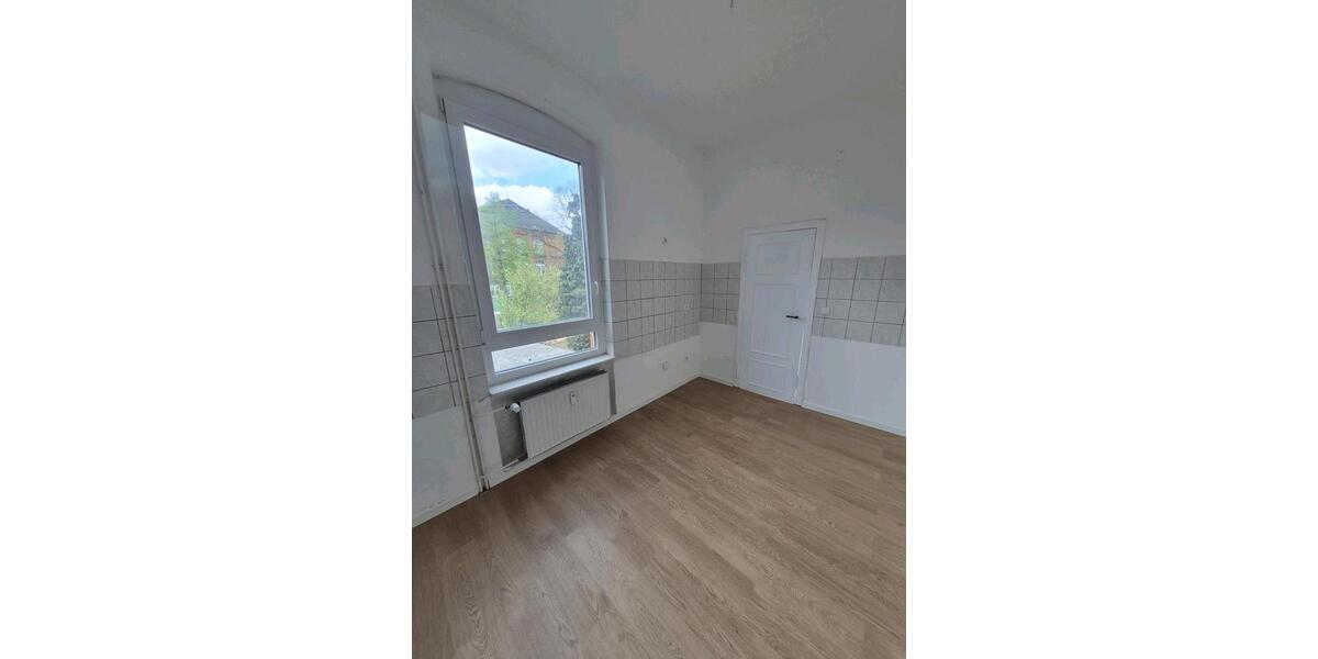 Etagenwohnung Peine Südstadt - 4 Zimmer, 80 m&sup2;, 840&euro; | Angebot:26268005