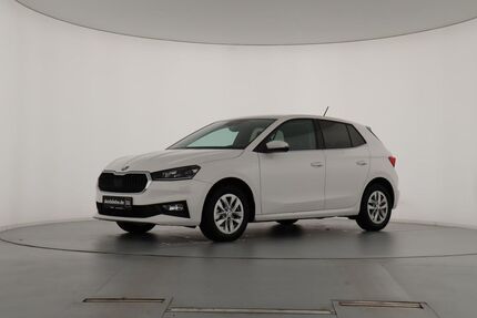 Skoda Fabia 13.716 km 17.889 &euro; Salzgitter 38229
