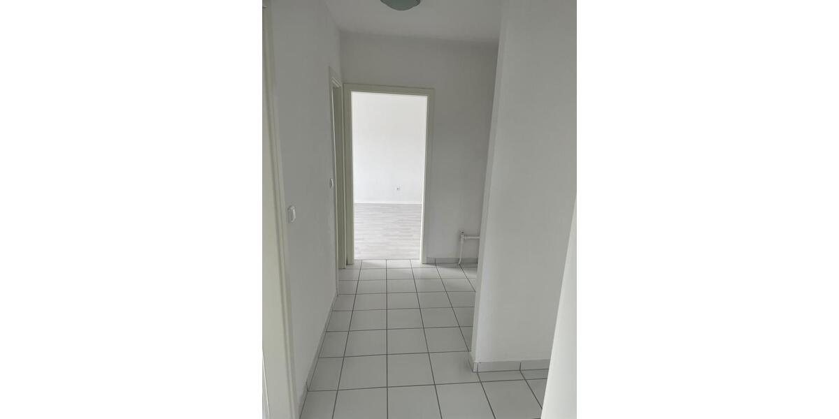Etagenwohnung Goslar Jürgenohl - 4 Zimmer, 96 m&sup2;, 1.100&euro; | Angebot:27604076