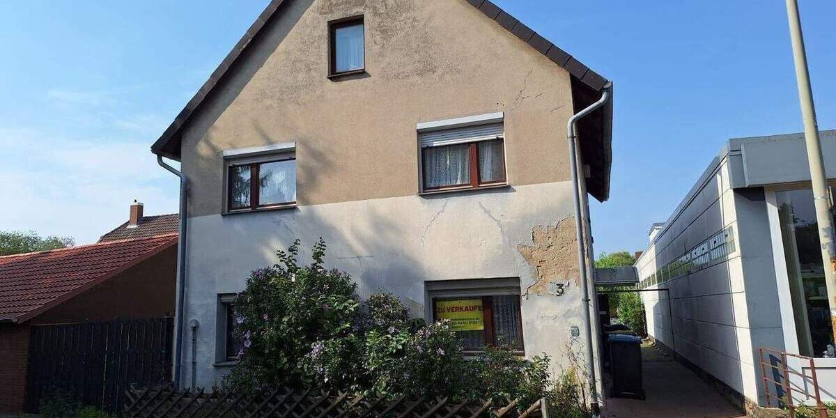 Einfamilienhaus Braunschweig Broitzem - 4 Zimmer, 120 m&sup2;, 185.000&euro; | Angebot:26026877