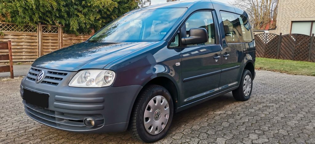 VW Caddy 169.000 km 3.999 € Salzgitter 38226