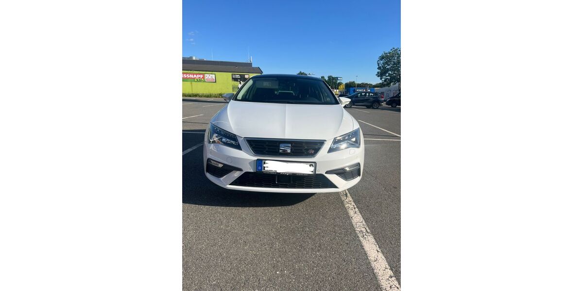 Seat Leon 140.800 km 11.999 &euro; Hildesheim 31139