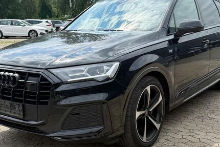 Audi Q7 140.000 km 46.990 &euro; Braunschweig 38122