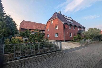 Haus Söhlde - 8 Zimmer, 223 m&sup2;, 340.000&euro; | Angebot:26107877