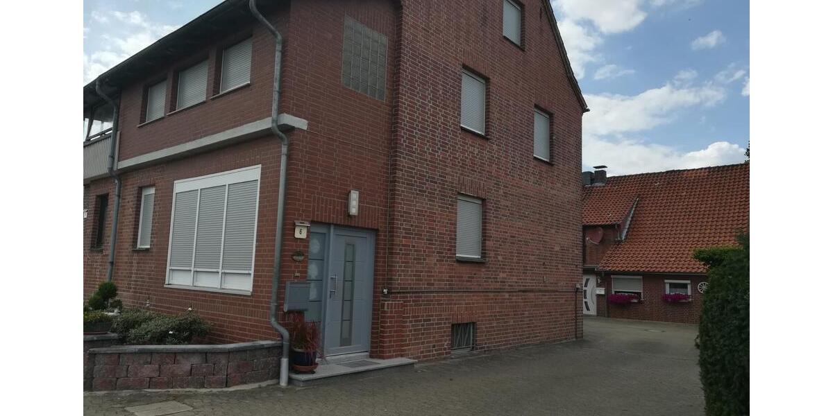 Doppelhaushälfte Edemissen - 4 Zimmer, 120 m&sup2;, 780&euro; | Angebot:24670354