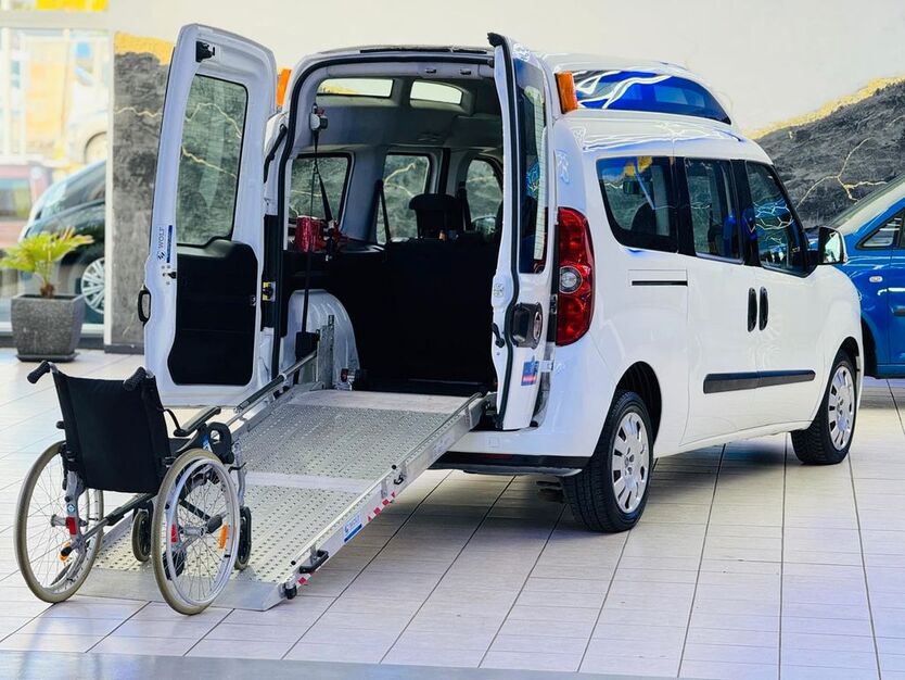 Fiat Doblo 137.000 km 21.900 € Salzgitter 38259