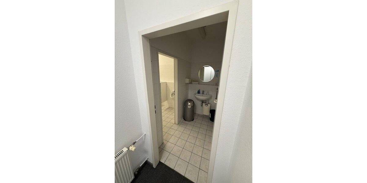 Gewerbeobjekt Braunschweig Innenstadt - 5 Zimmer, 396 m&sup2;, 3.168&euro; | Angebot:25734661