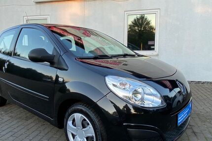 Renault Twingo 98.000 km 2.990 € Goslar 38644