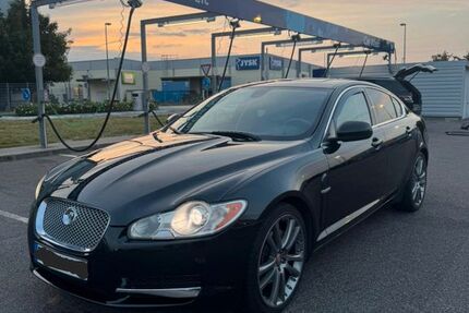 Jaguar XF 221.000 km 10.200 € Braunschweig 38120