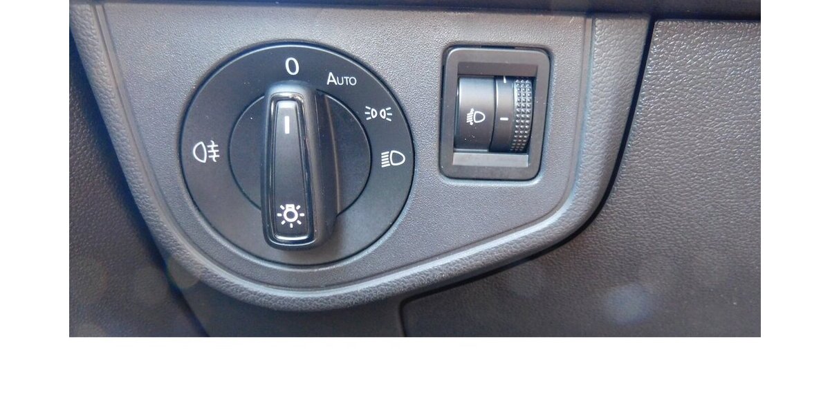VW Polo 1.0 Life MPI BMT 4Trg Klima Navi LED 35.800 km 13.990 &euro; Vordorf 38533