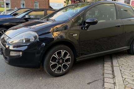 Fiat Punto 123.129 km 2.700 &euro; Hildesheim 31137
