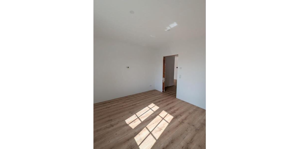 Etagenwohnung Hohenhameln - 3 Zimmer, 85 m&sup2;, 935&euro; | Angebot:26125990