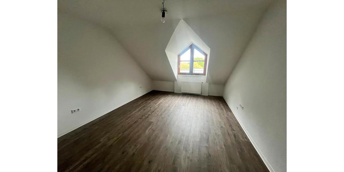 Etagenwohnung Braunschweig Östliches Ringgebiet - 3 Zimmer, 84 m&sup2;, 869&euro; | Angebot:26595277