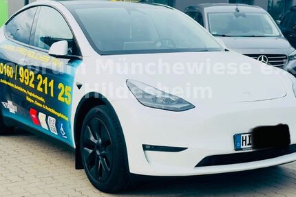 Tesla Model Y 17.800 km 49.999 &euro; Hildesheim 31135