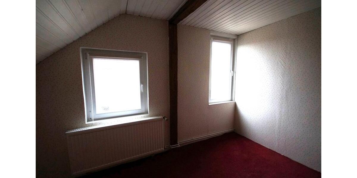 Dachgeschoßwohnung Braunschweig Westliches Ringgebiet - 3 Zimmer, 75 m&sup2;, 184.000&euro; | Angebot:26289318